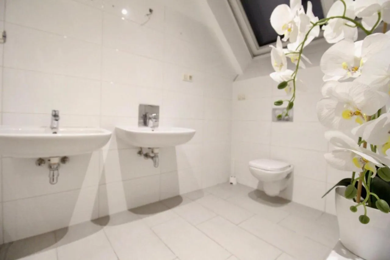Cozy Room In Vienna City Center Dw19 Homestay