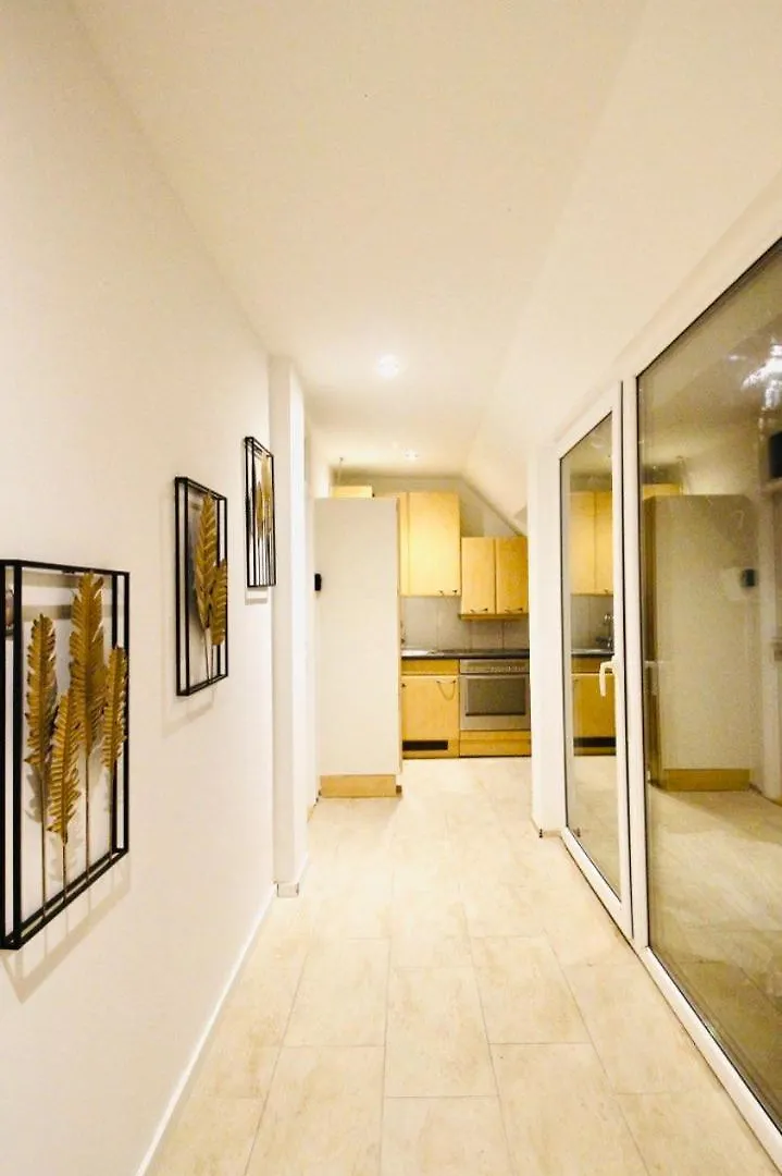 Homestay Cozy Room In Vienna City Center Dw19 Austria