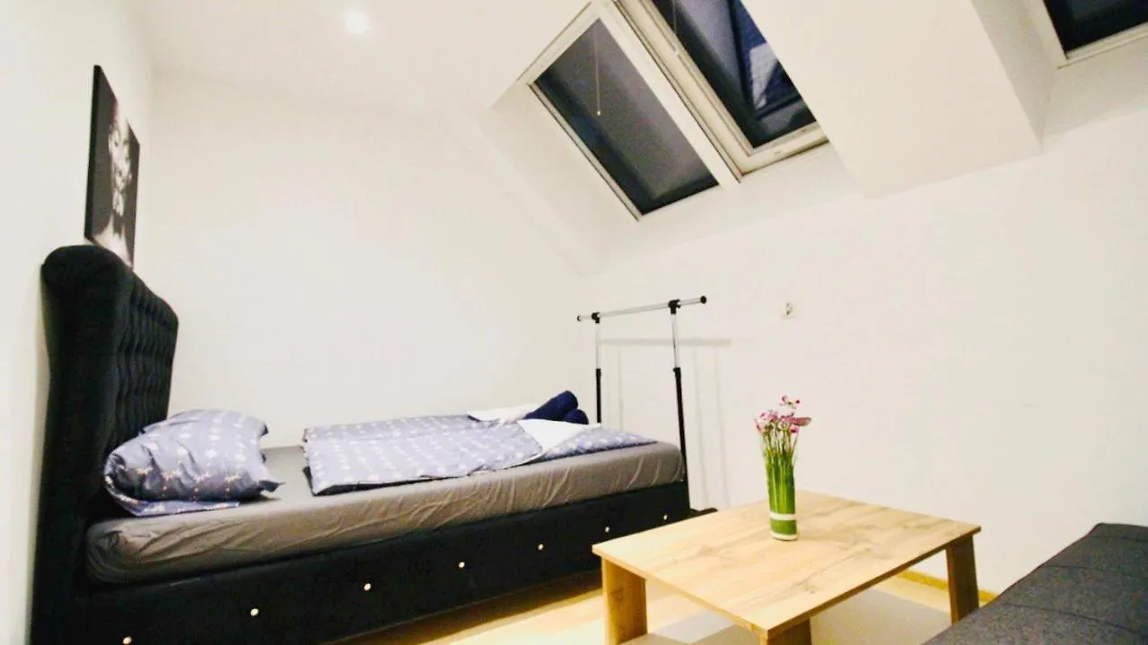 Séjour chez l'habitant Cozy Room In Vienna City Center Dw19